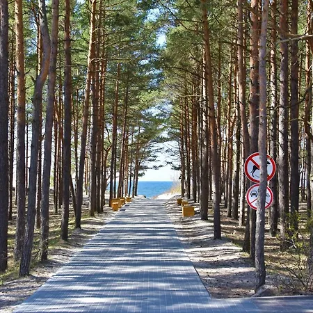 Poilsio namai Stunning Seaside Haus *