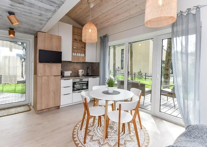 Stunning Seaside Haus Poilsio namai