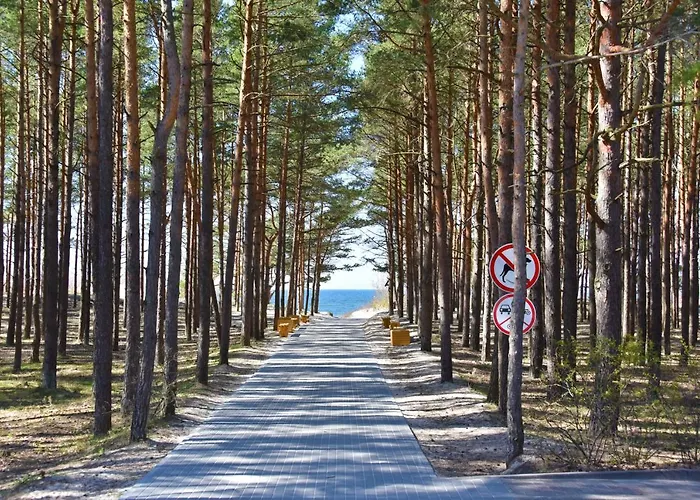 Poilsio namai Stunning Seaside Haus *